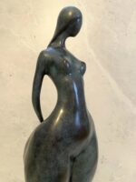 Bronzefigur-72 cm hoher Bronze Akt von Milo mit Künstlersignatur auf Marmorsockel – Bild 10