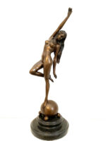 Bronzeskulptur Bronze Akt von Raymondo mit Künstlersignatur auf Marmorsockel