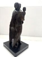 Abstrakte Bronzeskulptur auf Marmorsockel – handgefertigt im Wachsausschmelzverfahren – Bild 11