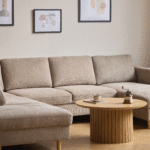 Jennifer rechtsgewandtes U-Sofa in Sand mit Chaiselongue - L: 300 x T: 208 x H: 82 cm – Bild 5