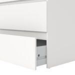 Maise Kommode H:114 x B:65 x T:41 cm mit 5 Schubladen in weiß – Bild 6