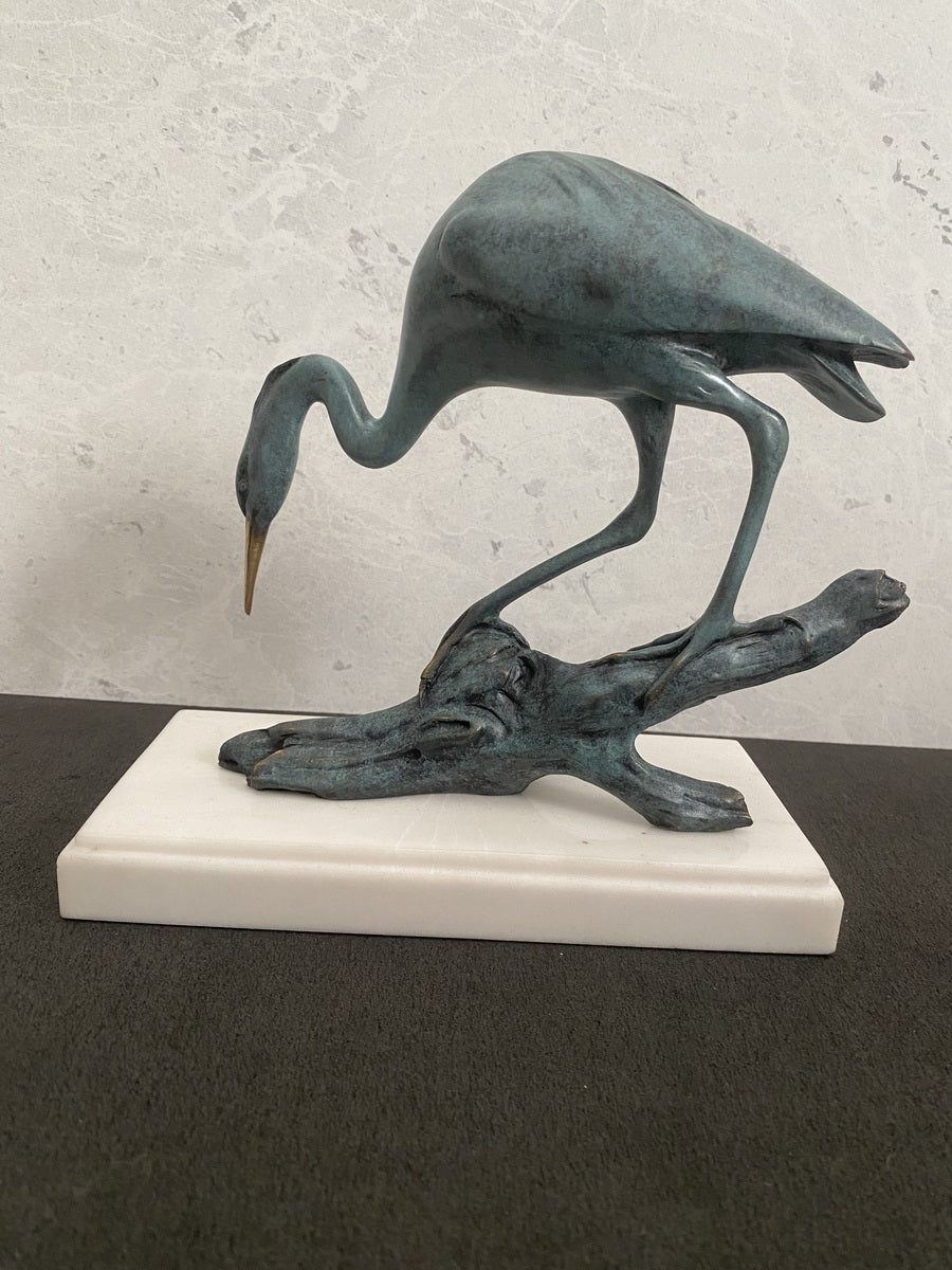 7-ReiherBronzefigur-006 Tierskulptur-Bronzefigur-Reiher auf Ast in Bronze mit Künstlersignatur – Bild 1