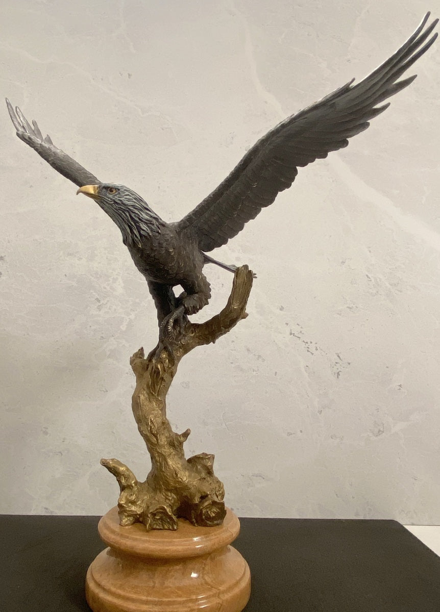 AdlerBronzefigur-003 Bronzefigur -Tierfigur -Bronze Adler auf Marmorsockel mit Künstlersignatur – Bild 1