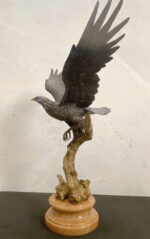 Bronzefigur -Tierfigur -Bronze Adler auf Marmorsockel mit Künstlersignatur – Bild 4