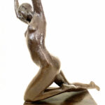 Großer Bronze Akt mit Künstlersignatur signiert LeBao