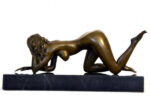 Stilvolle Kunst in Bronze  Akt signiert Raymondo auf Marmorsockel – Bild 3