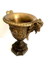 Jugendstil Amphore  - Große figürliche Vase aus Bronze  aufwendigen Verzierungen – Bild 4