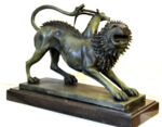 Bronzefigur - Chimäre von Arezzo - in  Bronze auf Marmorsockel – Bild 4