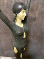 Art Deko Bronze Skulptur signiert D.H.Chiparus mit Elfenbein Imitat – Bild 8