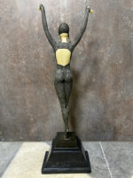 Art Deko Bronze Skulptur signiert D.H.Chiparus mit Elfenbein Imitat – Bild 4