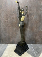 Art Deko Bronze Skulptur signiert D.H.Chiparus mit Elfenbein Imitat – Bild 3