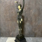 Art Deko Bronze Skulptur signiert D.H.Chiparus mit Elfenbein Imitat