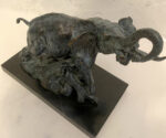 Bronzefigur-Elefant nach Rembrandt Bugatti auf Marmorplatte mit Künstlersignatur – Bild 11