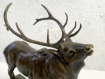 Tierskulptur Röhrender Hirsch nach Alfred Dubucand mit Künstlersignatur. – Bild 7
