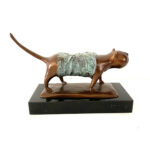Moderne Handgefertigte Tierbronze Bronze Katze zweifarbig patiniert auf Marmor