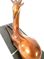 Tierfigur in Bronze -Bronzefigur -  Hirsch auf Marmorplattel signiert Milo – Bild 5