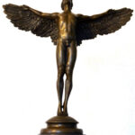 Mythologie Bronzefigur - Ikarus signiert Weinmann auf Marmorsockel