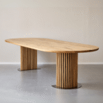 Matteo - Dielentisch mit Lattenrost aus geölter/natürlicher massiver Eiche 300x120x77 cm