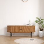 Florence Jalousi TV-Tisch mit Lamellen in Eiche 138x40x55 cm – Bild 2