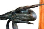 Bronze Akt -Weiblicher Akt mit Reif auf Marmorsockel -handsigniert Milo – Bild 6