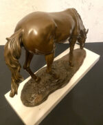 Bronzefigur- Pferd in Bronze nach Pierre Jules Mene auf  Marmorplatte signiert – Bild 5