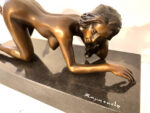 Stilvolle Kunst in Bronze  Akt signiert Raymondo auf Marmorsockel – Bild 15