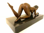 Stilvolle Kunst in Bronze  Akt signiert Raymondo auf Marmorsockel – Bild 16