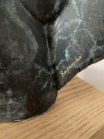 Bronzeskulptur - Moderne Kunst Bronze Akt auf  Eichen Sockel signiert Raymondo – Bild 11