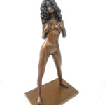 Bronzefigur von Raymondo -Bronze Akt - Exotische Schönheit durchlaufend nummeriert 30/30