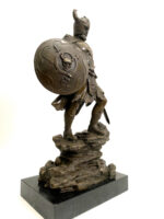 Bronzefigur Bronze Wikinger mit Schwert und Totenkopf Schild auf Marmorplatte – Bild 5