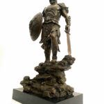 Bronzefigur Bronze Wikinger mit Schwert und Totenkopf Schild auf Marmorplatte